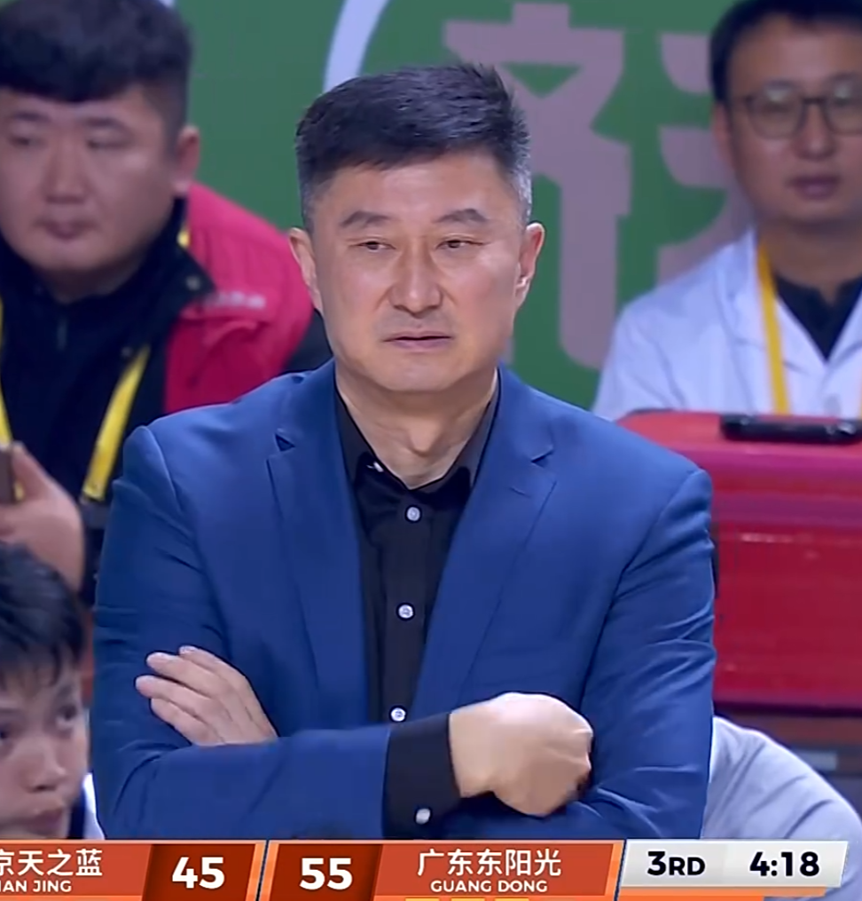 华体会体育登录入口-广东全力复仇福建!徐杰王者归来,新大外迎首秀,杜锋要认真了